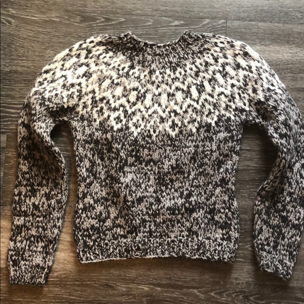 Chunky knit pullover sweater
